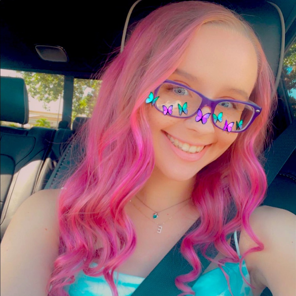 Meet your Posher, Ellie